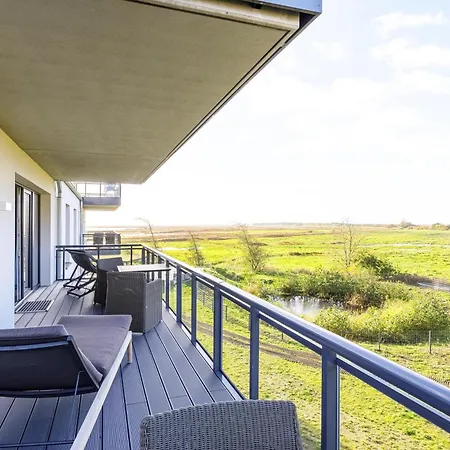 Strandlaeufer 5 Sterne-ferienwohnung Mit Komfort, Wellness & Ostseeblick Apartman Wustrow
