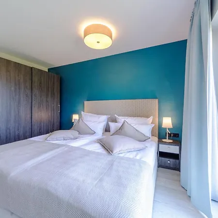 Strandlaeufer 5 Sterne-ferienwohnung Mit Komfort, Wellness & Ostseeblick 公寓