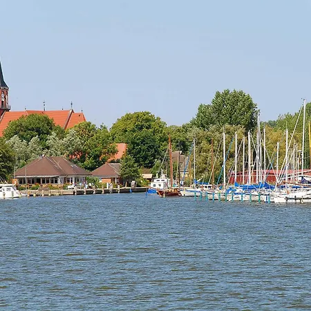 Apartman Strandlaeufer 5 Sterne-ferienwohnung Mit Komfort, Wellness & Ostseeblick