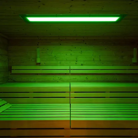 Strandlaeufer 5 Sterne-ferienwohnung Mit Komfort, Wellness & Ostseeblick * 欧巴德伍斯图