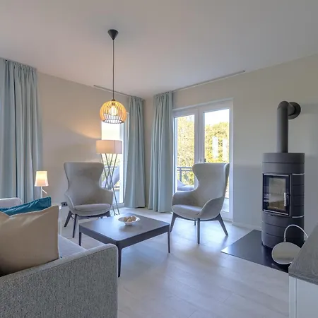 Strandlaeufer 5 Sterne-ferienwohnung Mit Komfort, Wellness & Ostseeblick 欧巴德伍斯图